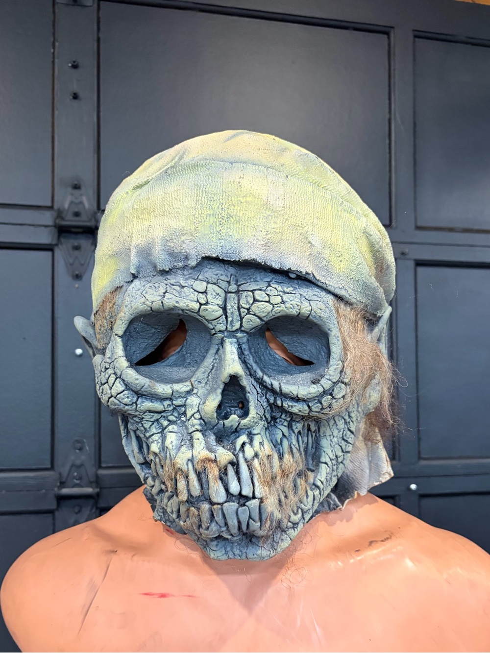 Rare Illusive Concepts Oversized Zombie Skull Mask Vintage Latex Horror